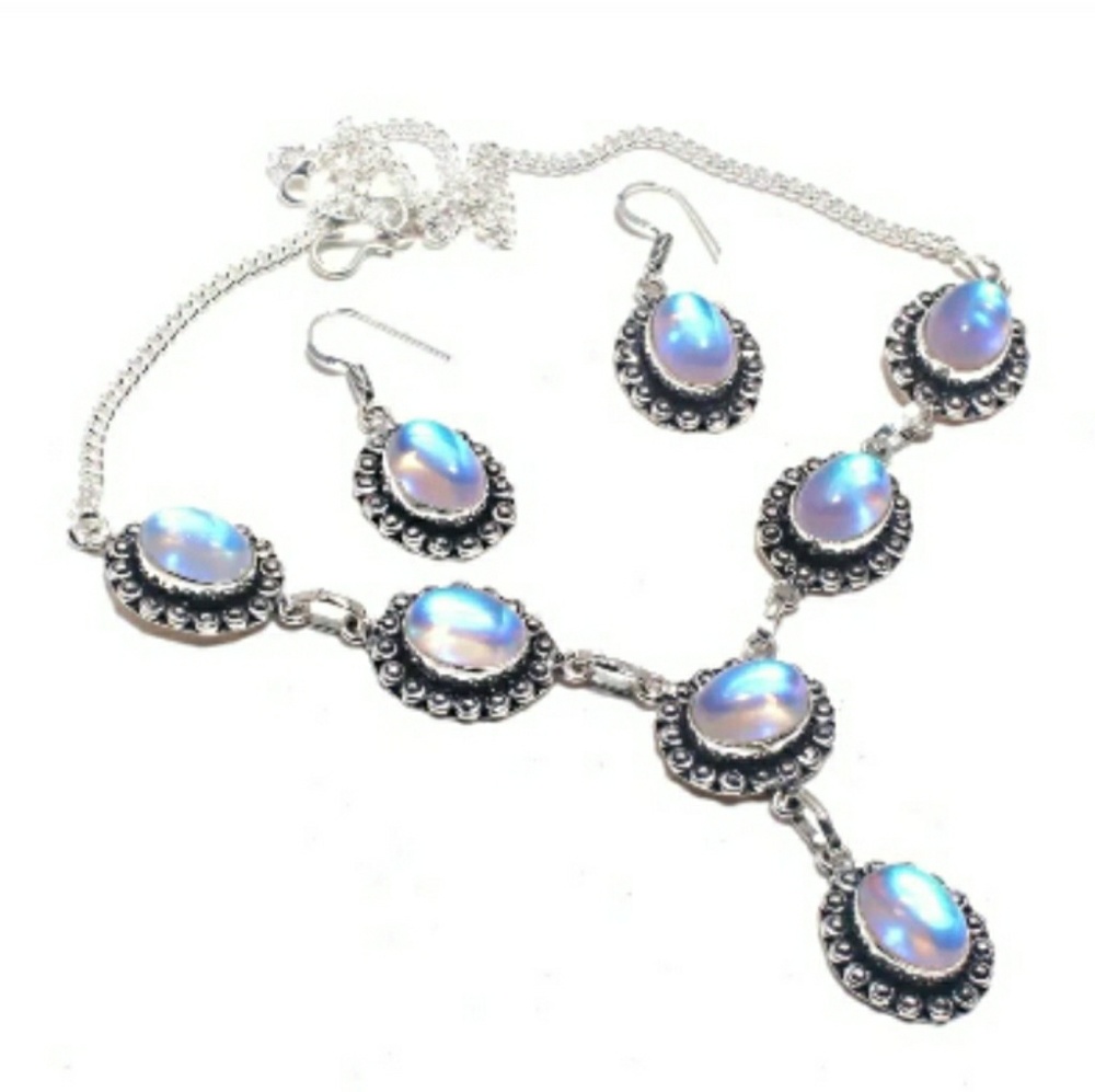 New Amazing Mercury Mystic Topaz Silver Necklace & Earrings Set.